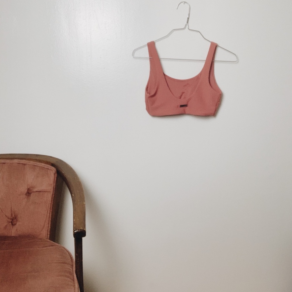 Gymshark Essence Bikini Top- Rose Slate Size Small - Picture 2 of 2